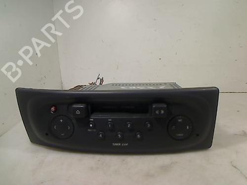 Used Radio RENAULT MEGANE I (BA0/1_) 1.6 16V (BA04, BA0B, BA11, BA1J, BA16, BA19, BA1K, BA1V,... (107 hp) 26082307
