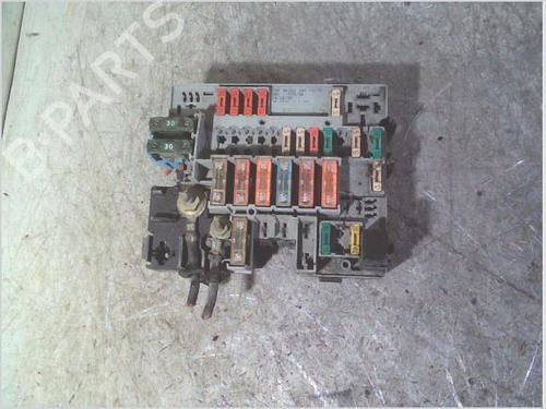 Sicherungskasten für PEUGEOT 206 Hatchback (2A/C) 1.4 i (75 hp) 32667394
