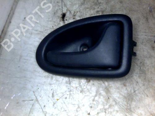 Used Front right interior door handle RENAULT CLIO II (BB_, CB_) 1.2 (BB0A, BB0F, BB10, BB1K, BB28, BB2D, BB2H, CB0A,... (58 hp) 26077722