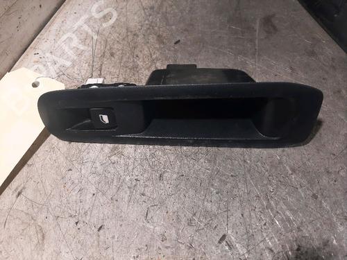 Used Right rear window switch Right rear window switch PEUGEOT 308 II (LB_, LP_, LW_, LH_, L3_) 1.5 BlueHDI 100 (102 hp) 34221701 34221701