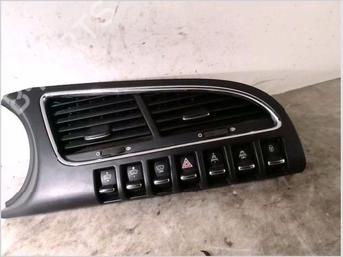 Used Warning switch PEUGEOT 3008 I MPV (0U_) 1.6 HDi (114 hp) 26105259