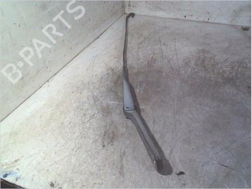 front-windshield-wiper-arm-renault-trafic-ii-van-fl-2001-31829786 main image
