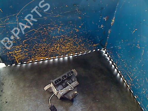 Used Ignition coil Ignition coil RENAULT MEGANE I (BA0/1_) 1.4 e (BA0E, BA0V) (75 hp) 33003010 33003010