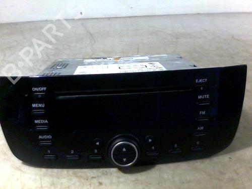 Used Radio FIAT GRANDE PUNTO (199_) 1.2 (69 hp) 26061694