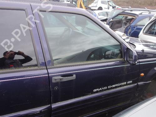 Used Right front door JEEP GRAND CHEROKEE I (ZJ, ZG) 2.5 TD 4x4 (Z) (115 hp) 26063758