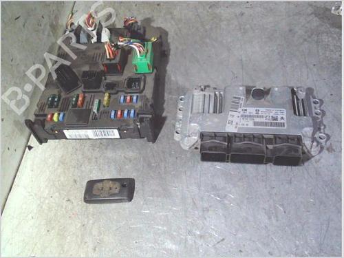Used Engine control unit (ECU) Engine control unit (ECU) PEUGEOT 1007 (KM_) 1.6 16V (109 hp) 40076710 40076710