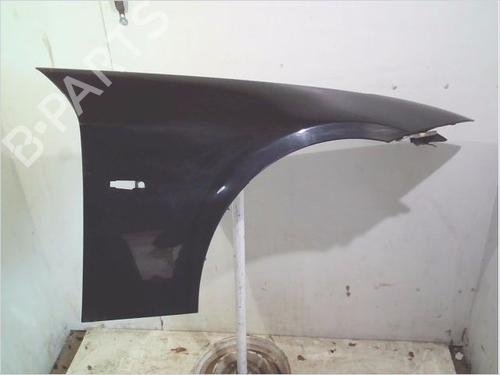 Used Right front fenders BMW 3 (E90) 320 d (150 hp) 26117619