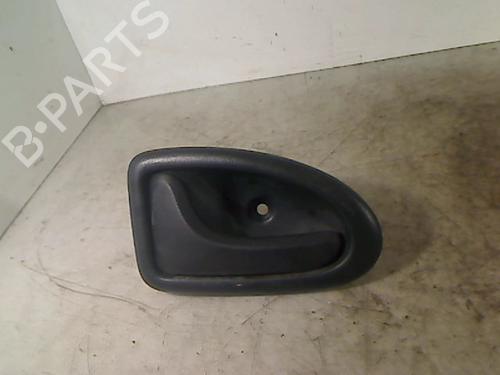 Used Front left interior door handle RENAULT CLIO II (BB_, CB_) 1.9 D (B/CB0J) (65 hp) 26066709