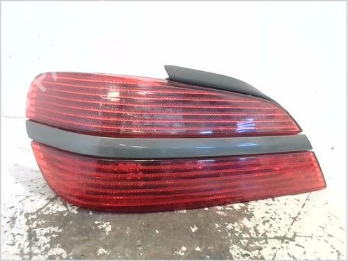 Farolim esquerdo Farolim esquerdo PEUGEOT 406 (8B) 2.0 HDI 110 (109 hp) 33851618 33851618