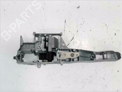 Used Front left exterior door handle PEUGEOT 208 I (CA_, CC_) 1.4 HDi (68 hp) 26226356