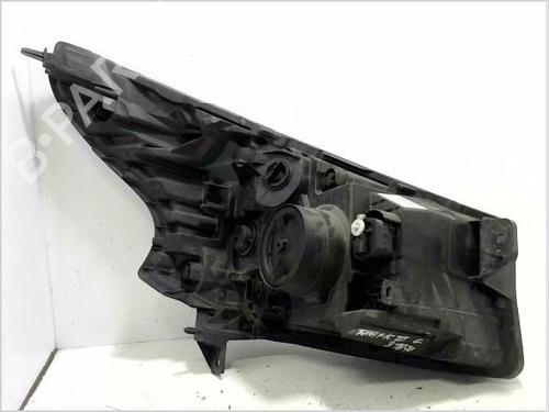 Left headlight RENAULT TRAFIC III Bus (JG_) 2.0 dCi 120 (JGMN) | BP31884807C28