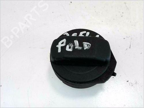 Used Fuel cap VW POLO (9N_, 9A_) 1.4 TDI (70 hp) 26118935