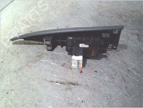 Right rear window switch NISSAN NOTE (E11, NE11) 1.6 | BP38593427I28 - Image 2