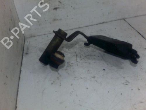 Used Shift knob VW GOLF IV (1J1) 1.4 16V (75 hp) 28535369
