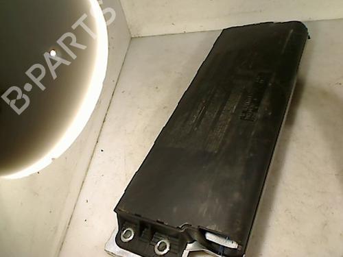 Used Left seat airbag VW GOLF VI (5K1) 1.6 TDI (105 hp) 29890417