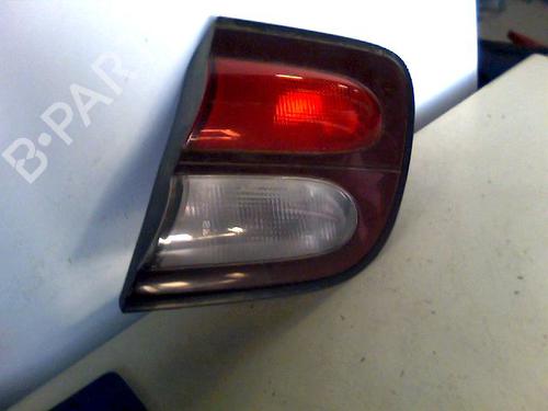 Højre baglygte bagklap NISSAN ALMERA I Hatchback (N15) 1.6 (99 hp) 26103923