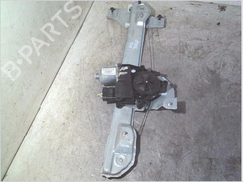 Rudehejsemekanisme ventre foran Rudehejsemekanisme ventre foran PEUGEOT 2008 I (CU_) 1.2 VTi (82 hp) 34508866 34508866