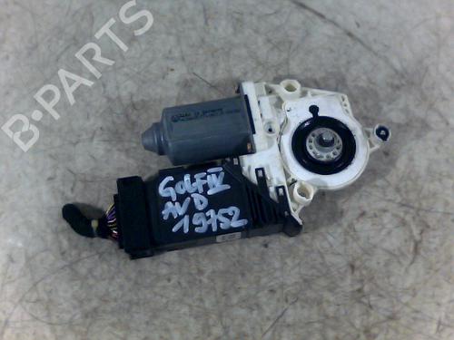 Used Front right window mechanism VW GOLF IV (1J1) 1.4 16V (75 hp) 32170878