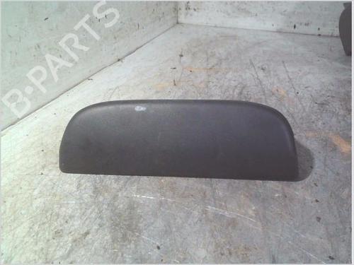 Luce targa RENAULT TRAFIC II Van (FL) 2.0 dCi 115 (FL01, FL0U, FL00, FL0H, FL0M) (114 hp) 31807902