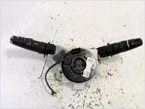 Used Steering column stalk NISSAN MICRA III (K12) 1.2 16V (80 hp) 28587709