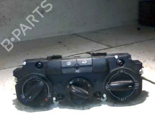 AC Styreenhet / Manøvreringsenhet VW EOS (1F7, 1F8) 2.0 TDI (140 hp) 26096262