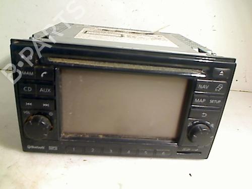 Used Radio NISSAN JUKE (F15) 1.6 (117 hp) 26082201