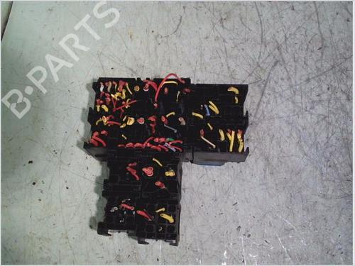 Fuse box RENAULT TRAFIC III Bus (JG_) 1.6 dCi 120 (JGMS) | BP26115457E1 