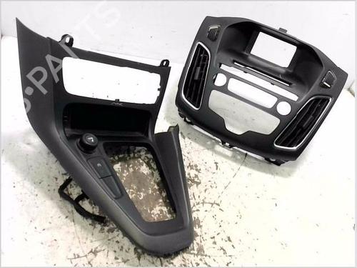 Used Middle console FORD FOCUS III Saloon 1.6 TDCi (115 hp) 31861149