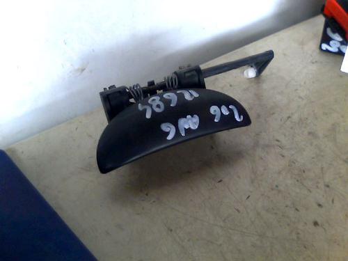 Used Front left exterior door handle PEUGEOT 206 Hatchback (2A/C) 1.9 D (69 hp) 29526923