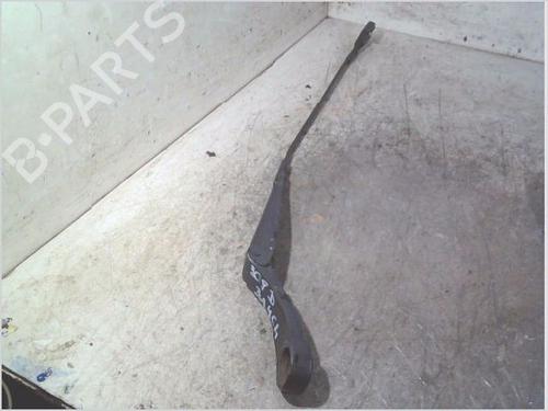 Used Front windshield wiper arm PEUGEOT 308 II (LB_, LP_, LW_, LH_, L3_) 1.6 BlueHDi 120 (120 hp) 31357970