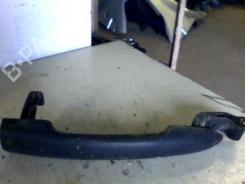 Used Rear left exterior door handle RENAULT CLIO III (BR0/1, CR0/1) 1.5 dCi (BR17, CR17) (86 hp) 26111859