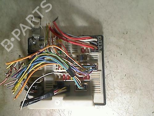 Used Fuse box RENAULT GRAND SCÉNIC II (JM0/1_) 1.5 dCi (JM1E) (106 hp) 28323710