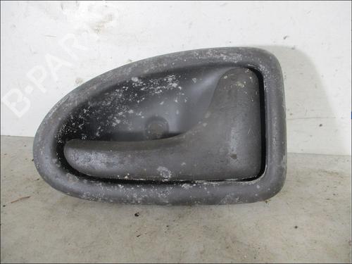 Maniglia interna anteriore destra RENAULT SCÉNIC I MPV (JA0/1_, FA0_) 1.9 dCi (JA05, JA1F) (102 hp) 26093659