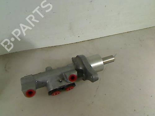 Used Brake master cylinder VW TOURAN (1T1, 1T2) 2.0 TDI (136 hp) 26071236
