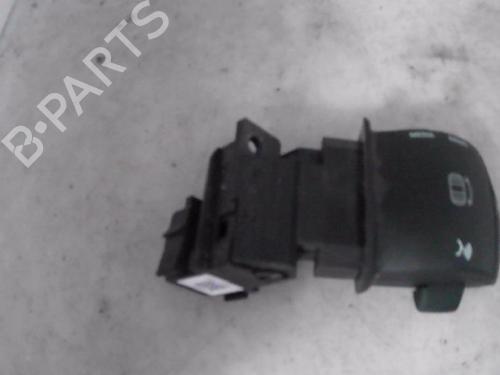 Used Switch RENAULT LAGUNA III Grandtour (KT0/1) 2.0 dCi (KT0M, KT0N, KT0S, KT19, KT1F) (173 hp) 26095137