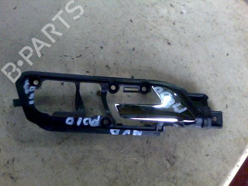 Used Front right interior door handle VW POLO (9N_, 9A_) 1.4 TDI (80 hp) 26082945