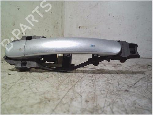 Used Front right exterior door handle VW POLO (9N_, 9A_) 1.4 16V (75 hp) 26113100