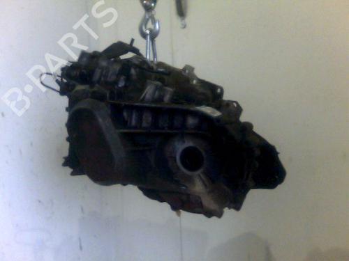 Used Gearbox VOLVO V40 Estate (645) 1.9 DI (115 hp) 26082516