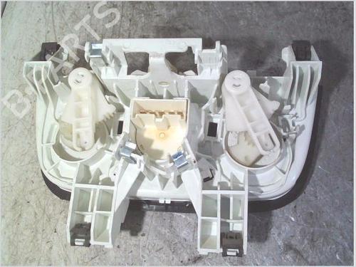Climate control CITROËN NEMO Box Body/MPV (AA_) 1.3 HDi 75 | BP31028385I5