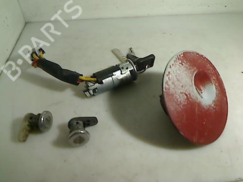 Used Ignition barrel RENAULT CLIO I (B/C57_, 5/357_) 1.9 D (B/C/S576, B/C/S57L) (64 hp) 26080909
