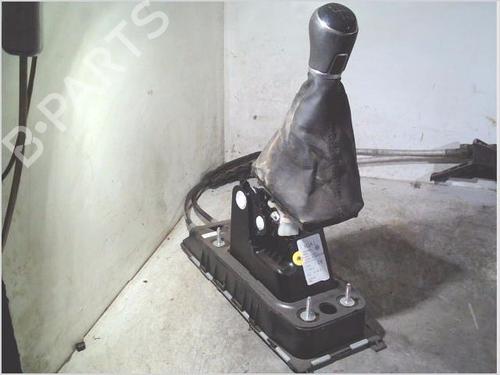 Gearknop Gearknop VW TOURAN (5T1) 1.6 TDI (115 hp) 33990099 33990099