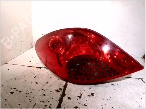 Used Left taillight PEUGEOT 207 (WA_, WC_) 1.4 16V (88 hp) 26103452