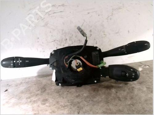 Used Steering column stalk PEUGEOT 407 (6D_) 2.0 HDi 135 (6DRHRH, 6DRHRE, 6DRHRG, 6DRHRJ) (136 hp) 26107414
