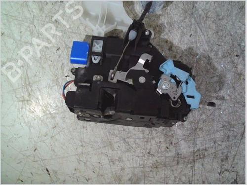 Front right lock VW CADDY III Box Body/MPV (2KA, 2KH, 2CA, 2CH) 1.9 TDI | BP26111153C97 