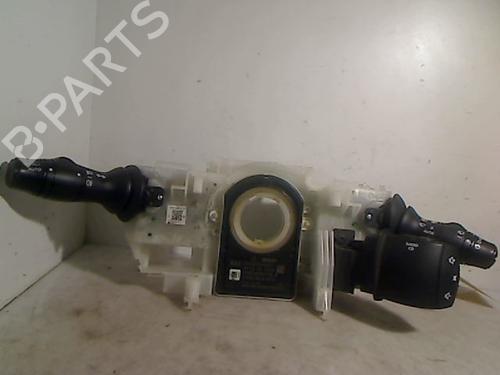 Used Steering column stalk RENAULT LAGUNA III (BT0/1) 2.0 dCi (BT07, BT0J, BT14, BT1A, BT1S) (131 hp) 26107215