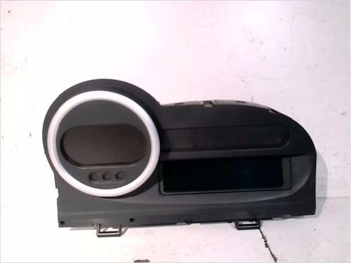 Used Display monitor RENAULT TWINGO II (CN0_) 1.2 16V (CN0K, CN0V, CN0A) (76 hp) 26097599