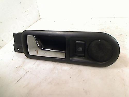Venstre bagtil invendig håndtag VW GOLF IV (1J1) 1.4 16V (75 hp) 28535296