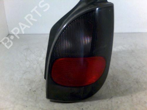 Used Right taillight RENAULT ESPACE III (JE0_) 2.2 12V TD (JE0E, JE0H, JE0P) (113 hp) 26063774