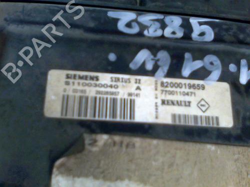 Used Engine control unit (ECU) RENAULT LAGUNA I (B56_, 556_) 1.6 16V (B568, B561) (107 hp) 26085191