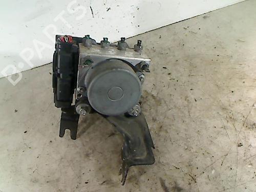 Used ABS pump RENAULT CLIO III (BR0/1, CR0/1) 1.5 dCi (C/BR0G, C/BR1G) (68 hp) 26068588